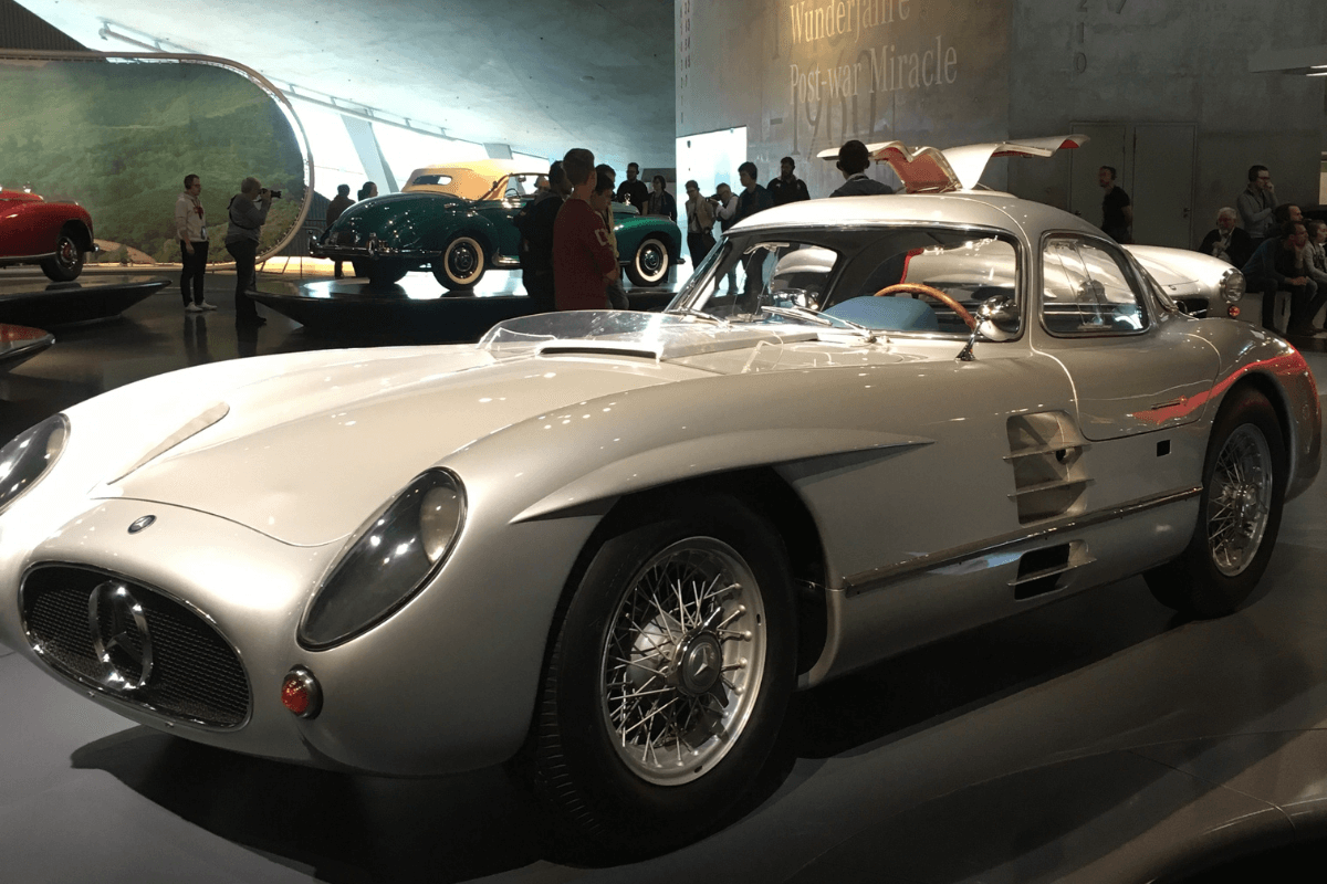 Mercedes